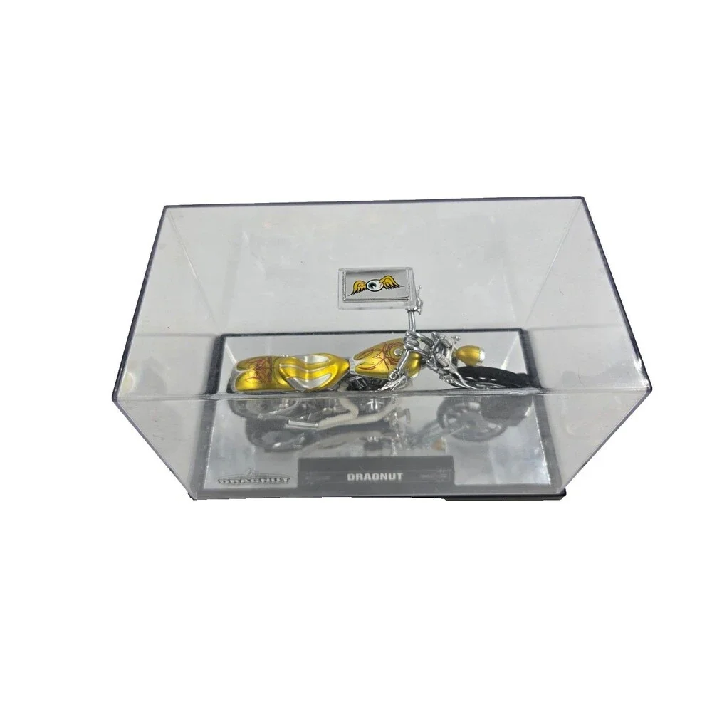Von Dutch Dragnut 1:10 Scale Die Cast Gold & Silver Model Motorcycle in Case